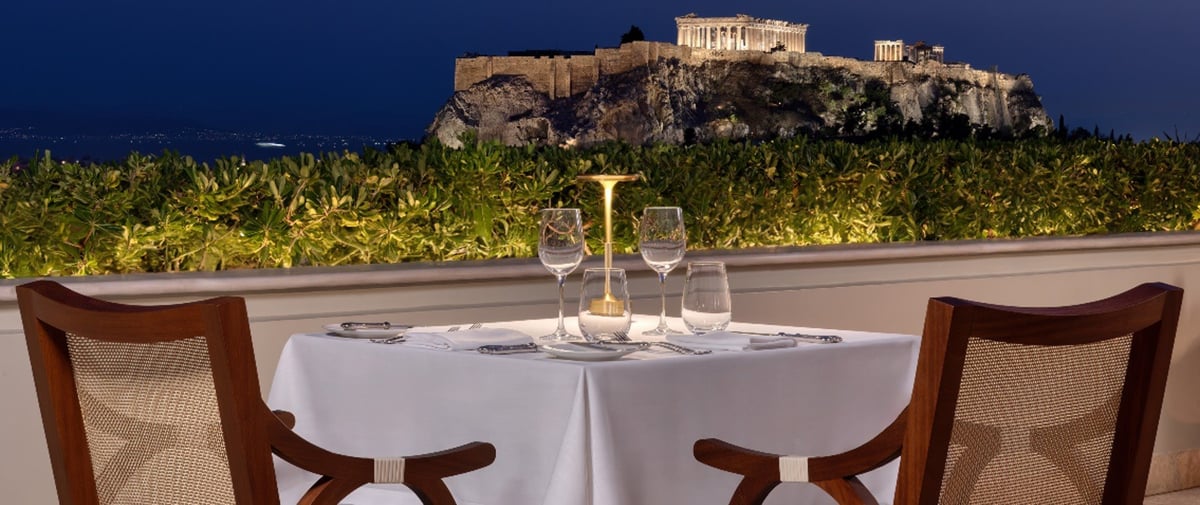 Exclusive Δείπνο με Θέα: Τα Καλύτερα Rooftop Εστιατόρια